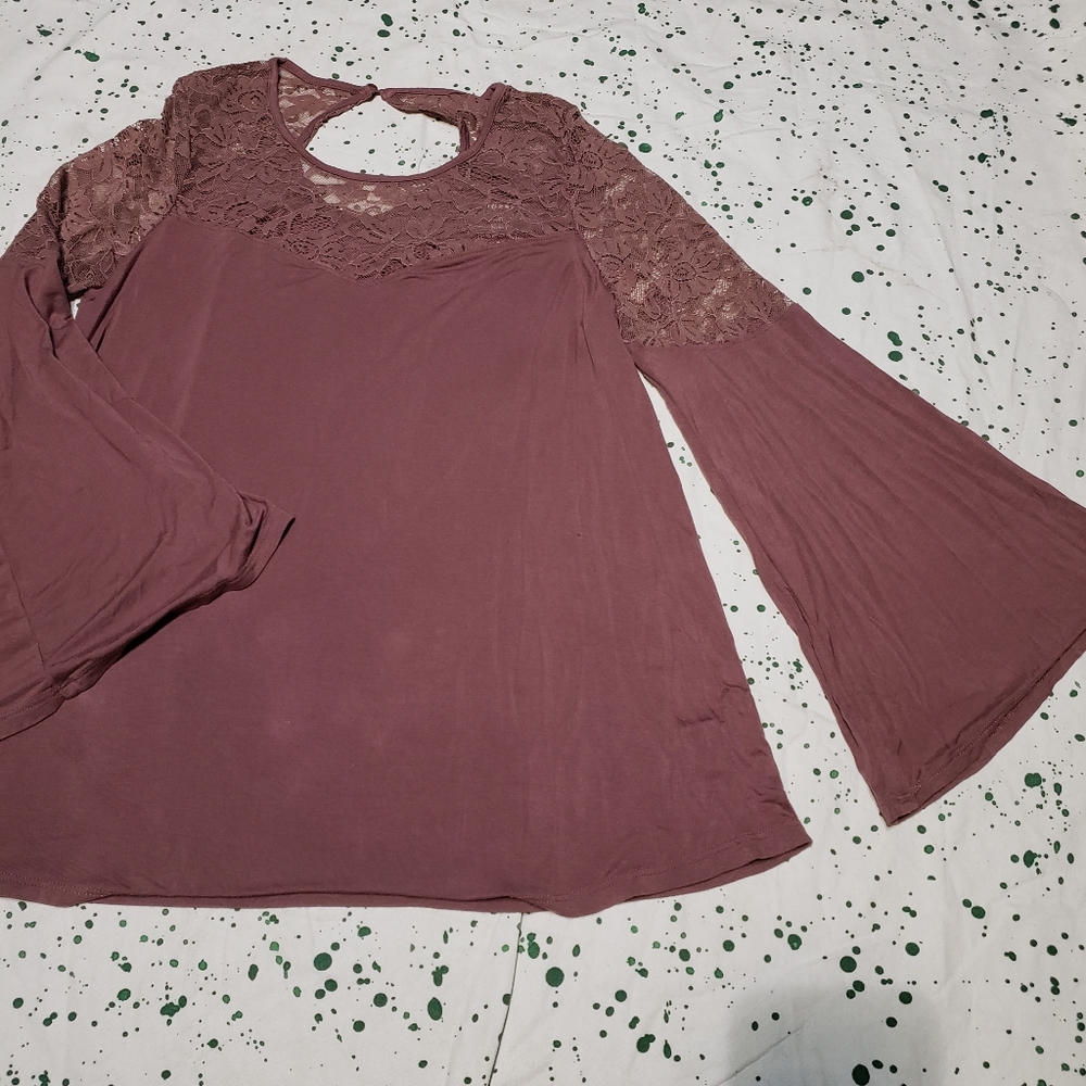 Lace Detail Bell Sleeve Shirt